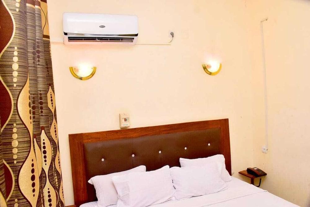 Hotel Kin Comfort