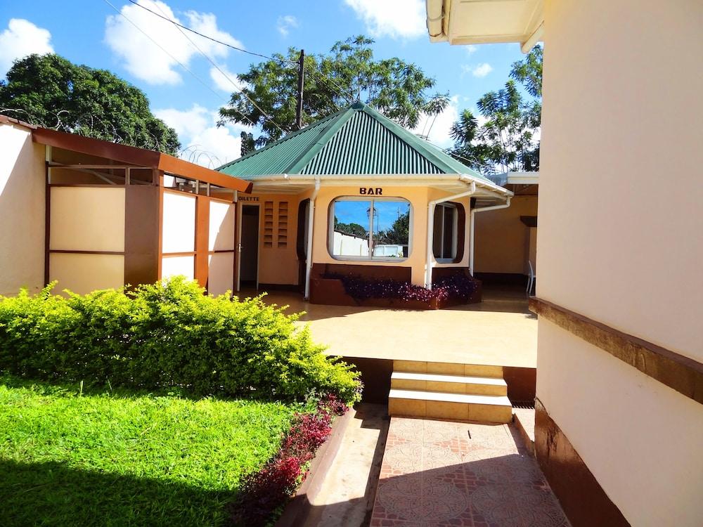 Big 5 Junior Lodge