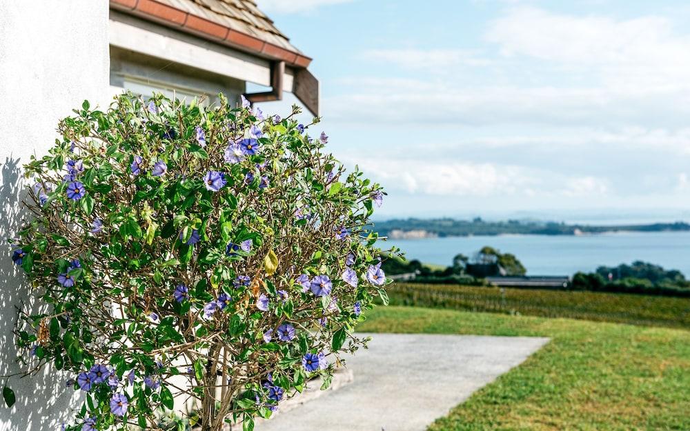 Mudbrick Cottages