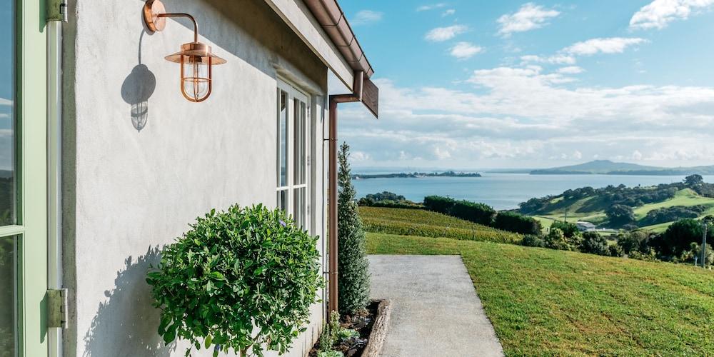 Mudbrick Cottages