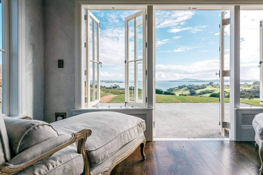 Mudbrick Cottages