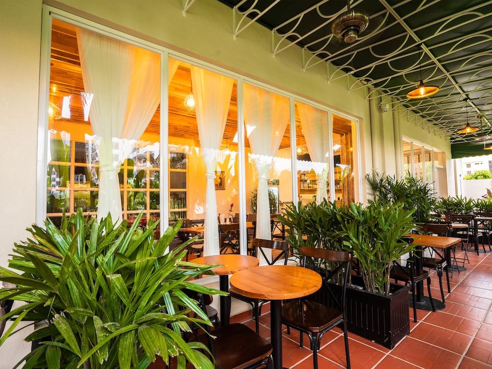 Le Kree Downtown Hotel