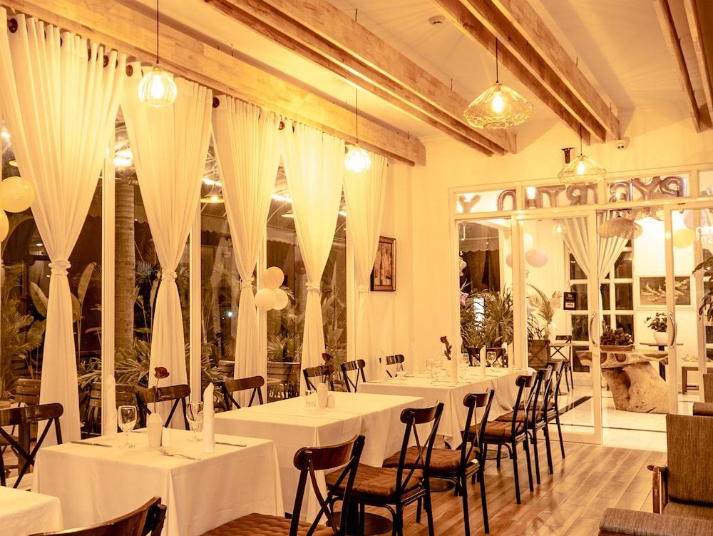 Le Kree Downtown Hotel
