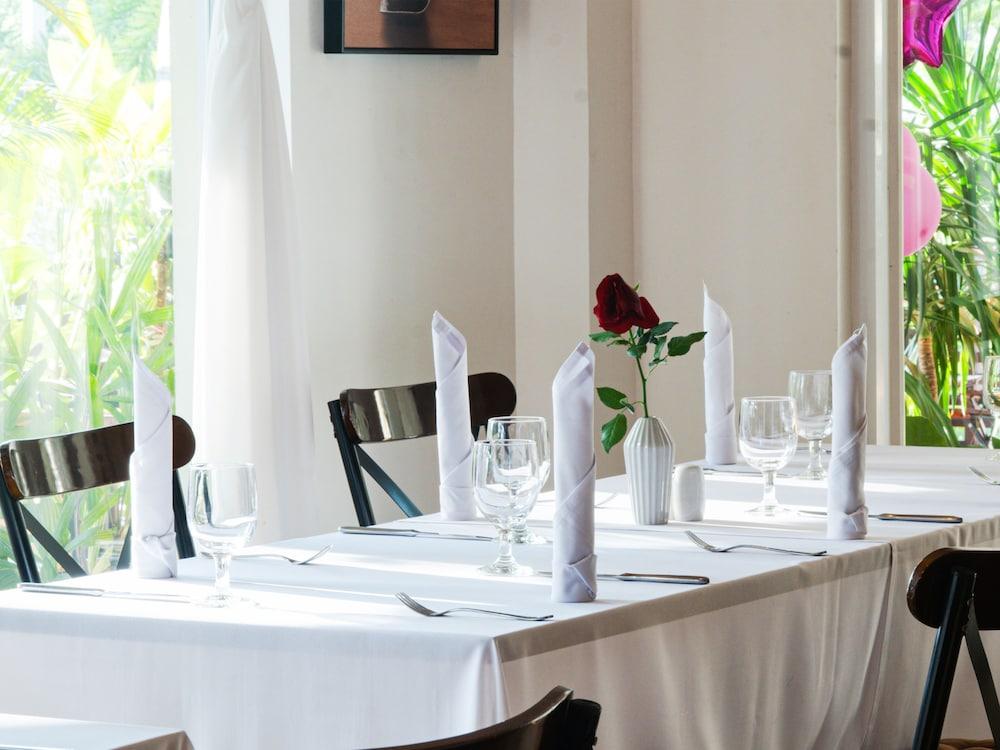 Le Kree Downtown Hotel