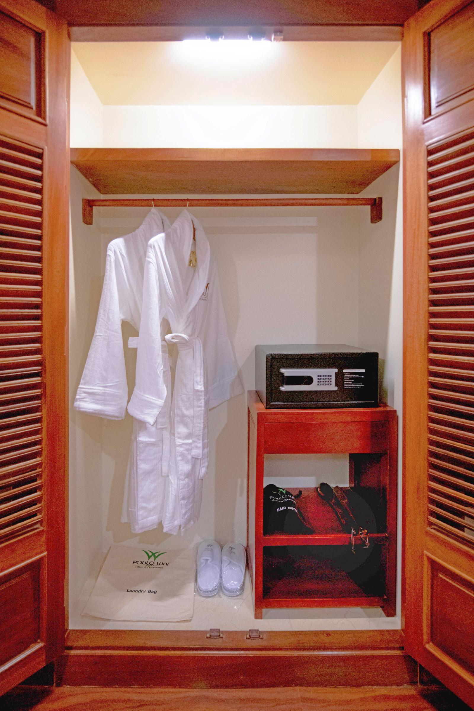 Poulo Wai Hotel