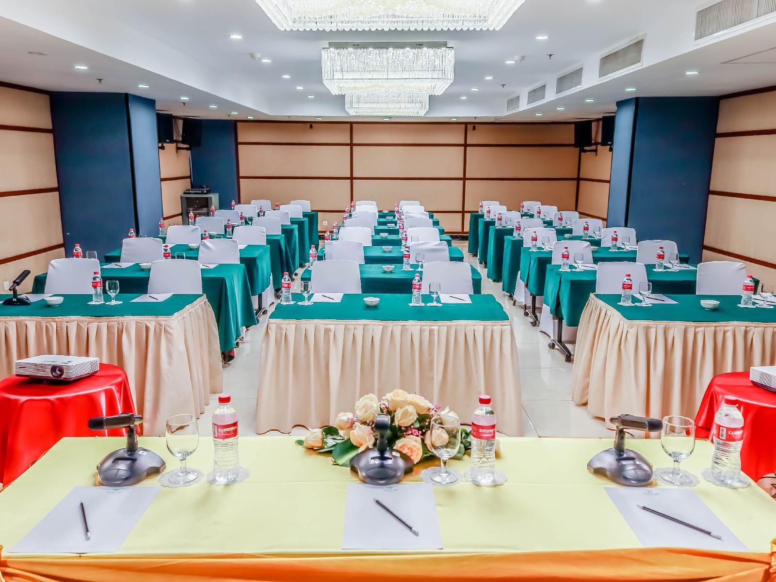 Poulo Wai Hotel