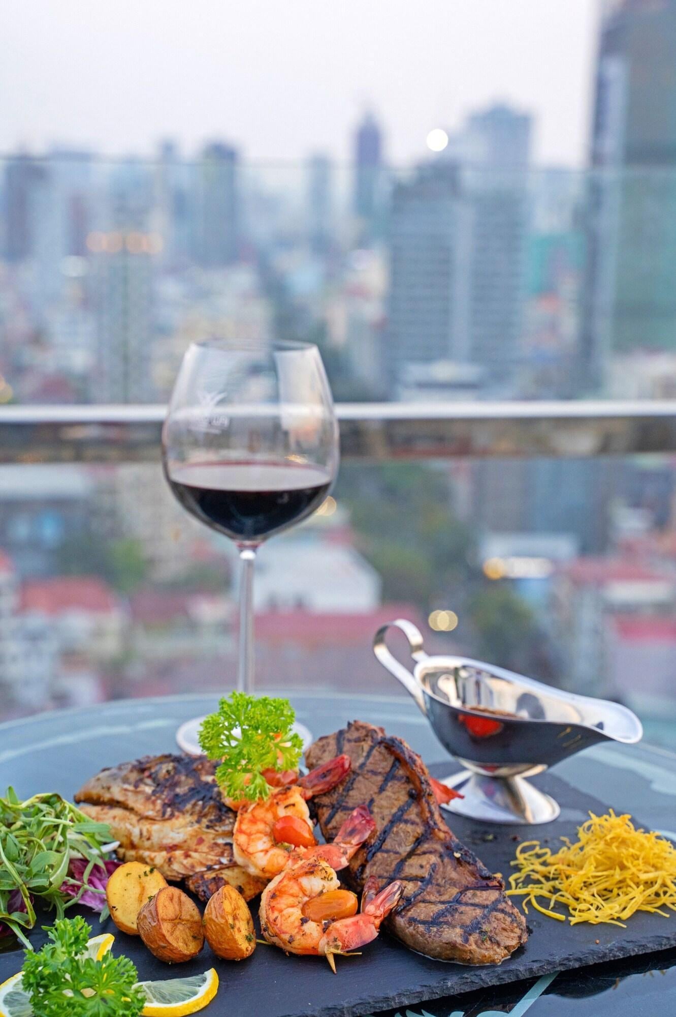 Poulo Wai Hotel