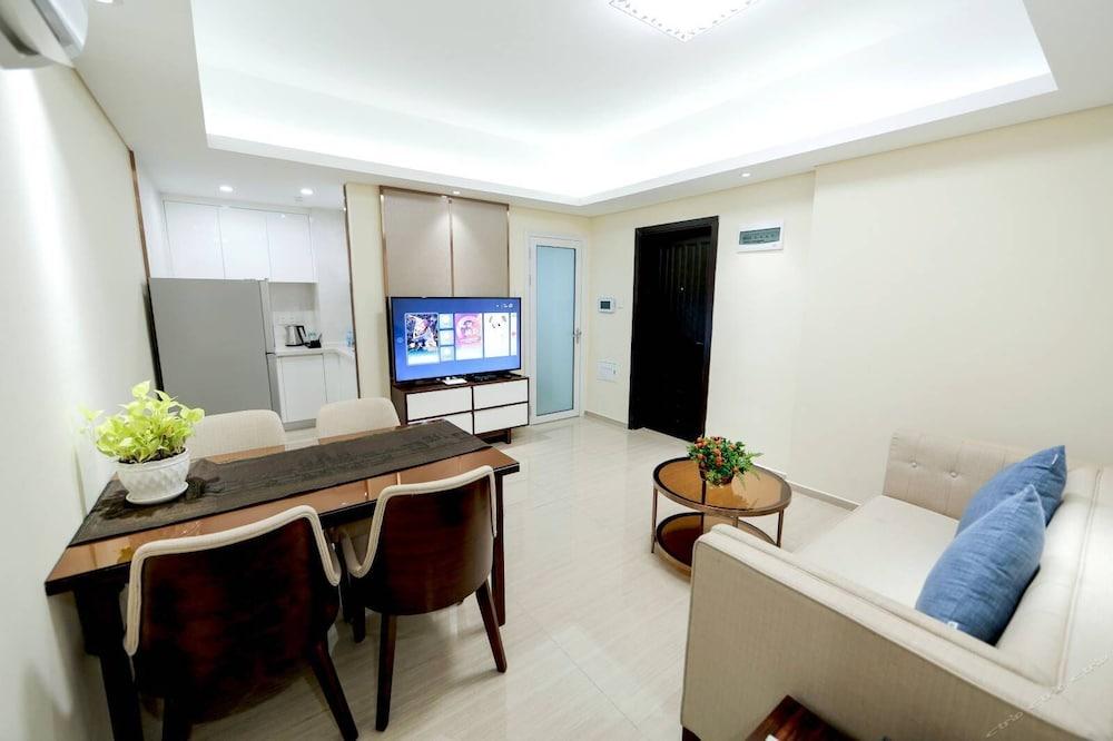 Prince Chen Su Apartment