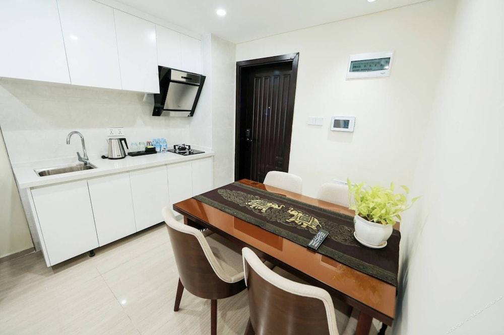 Prince Chen Su Apartment