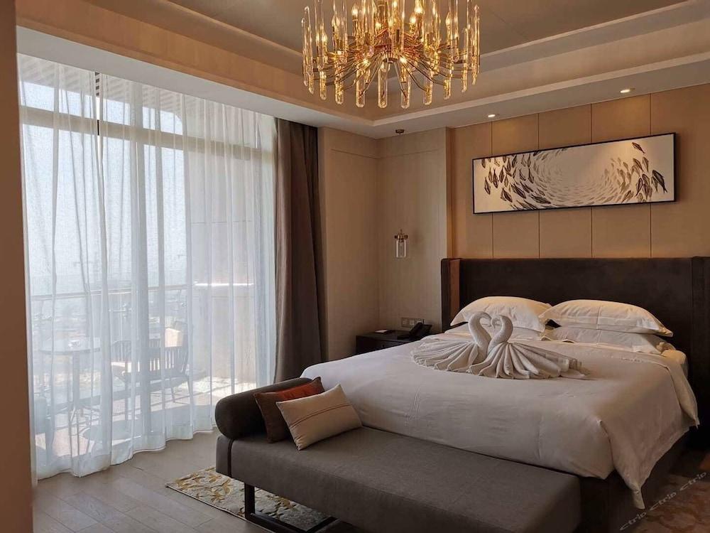 Prince Times Hotel