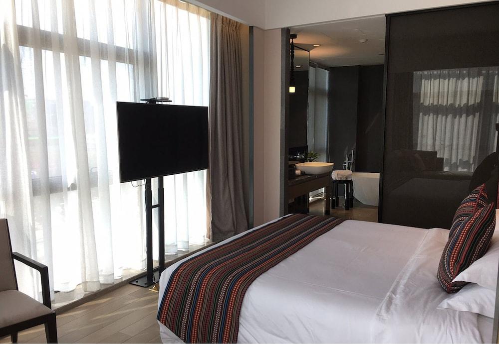 Prince Times Hotel