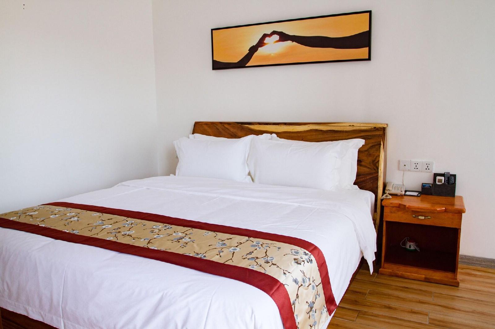 Junlan Hotel
