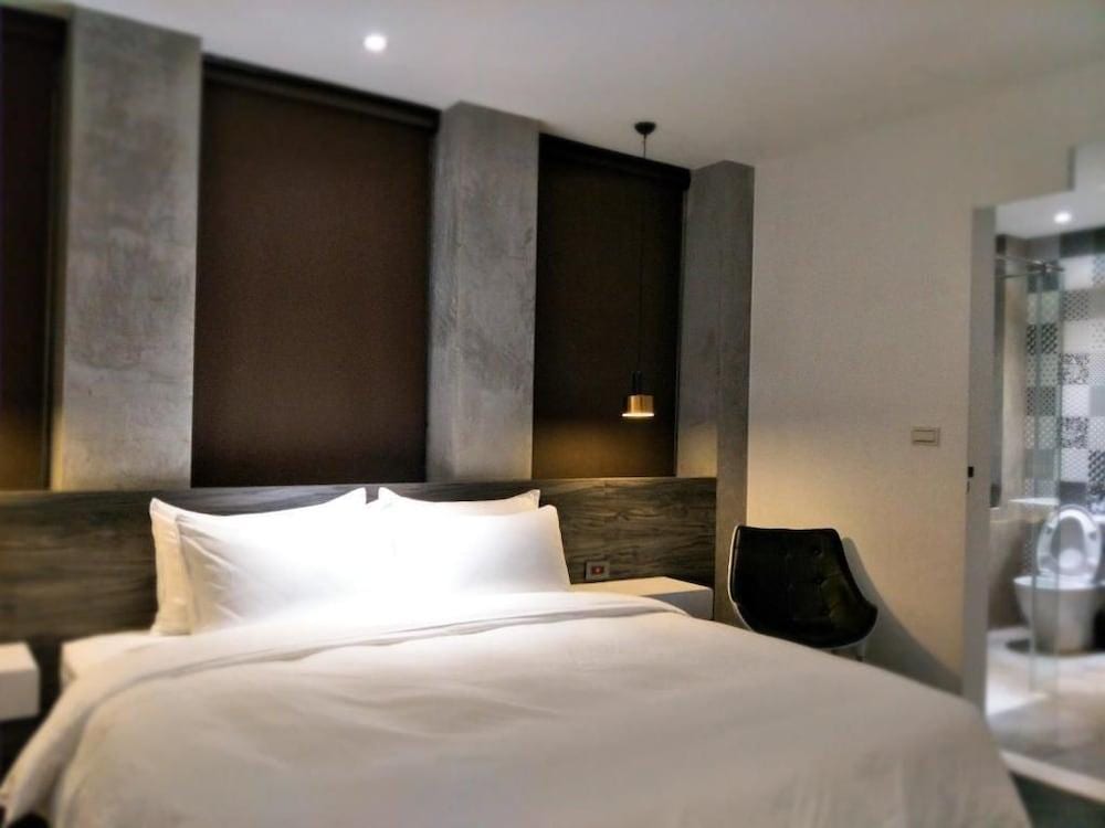 Small Hotel