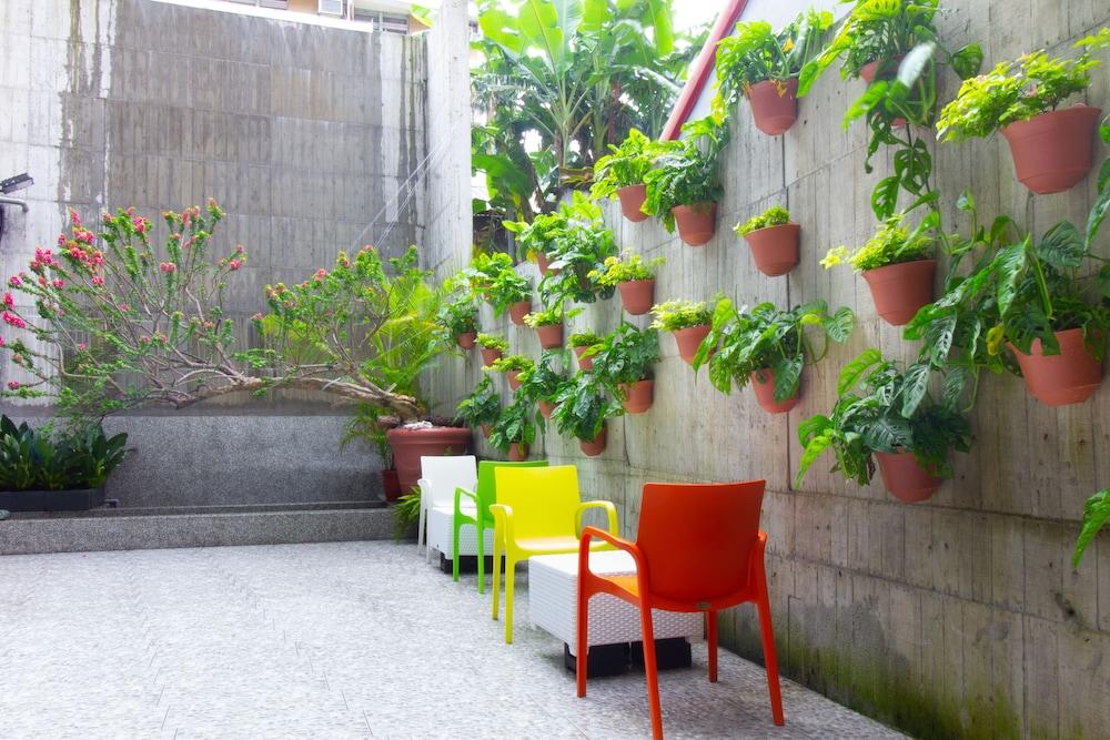 Yz Spa House