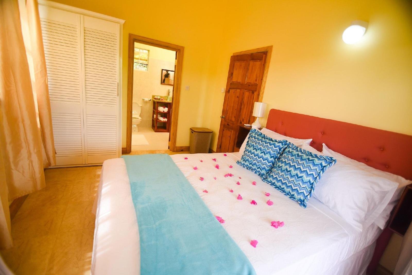 Spice Bay Suites