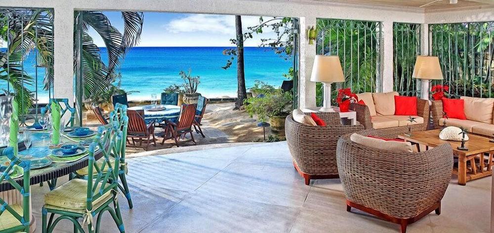 Villa Seascape