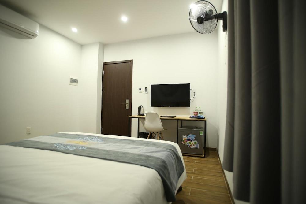 Kingsales Hotel