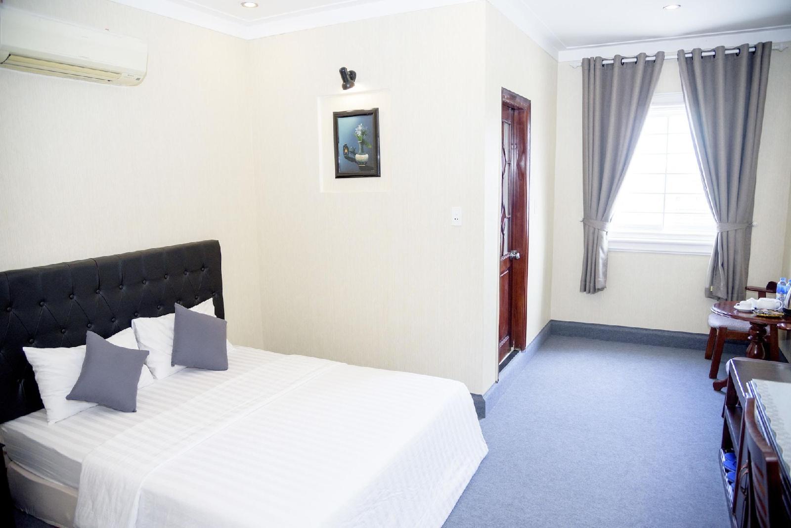 Ha Trinh Hotel
