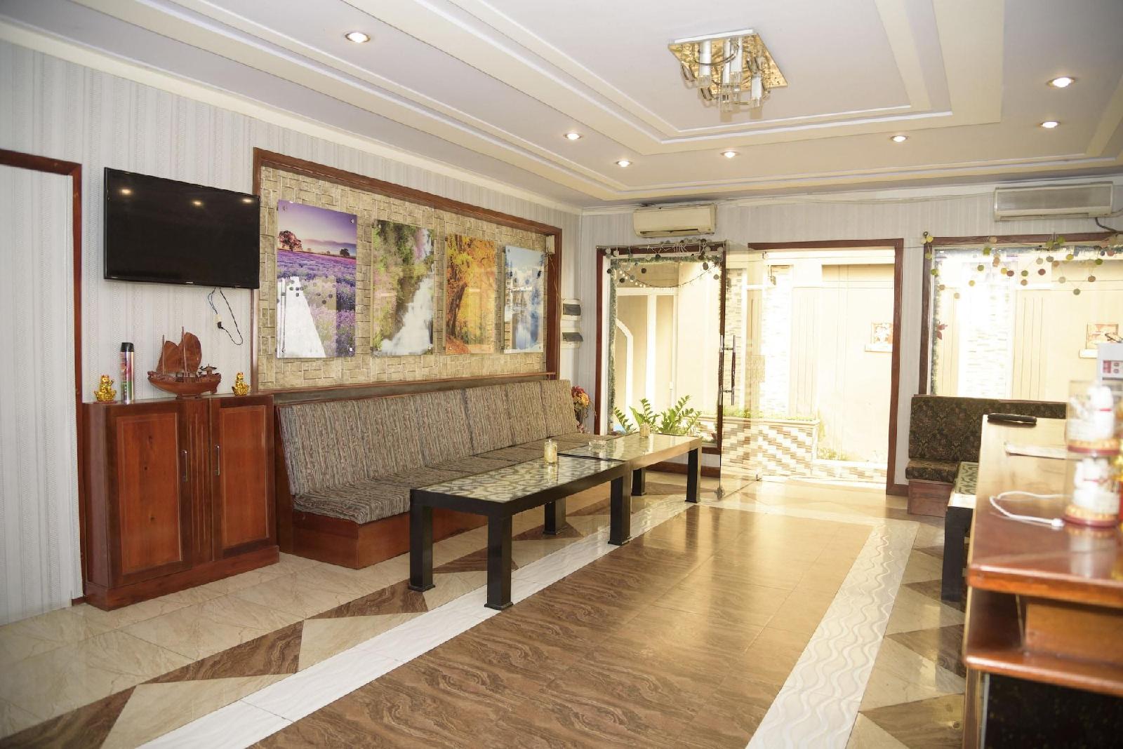 Ha Trinh Hotel