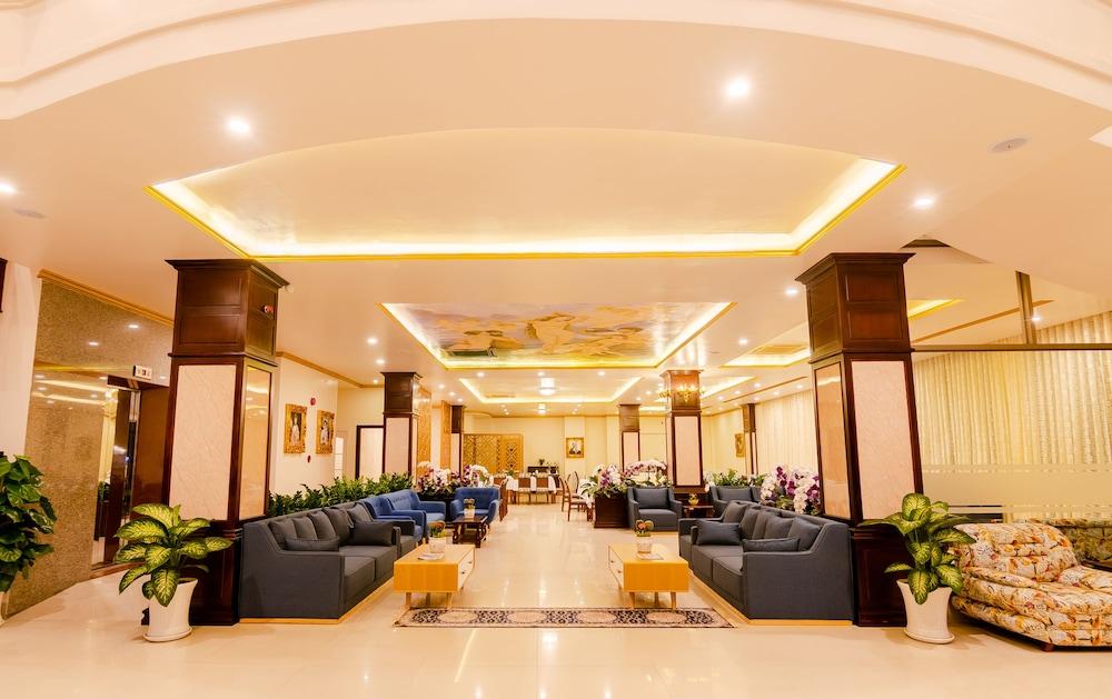 Sun And Sea Leisure Hotel