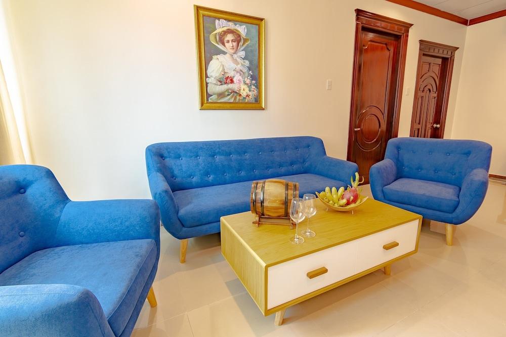 Sun And Sea Leisure Hotel