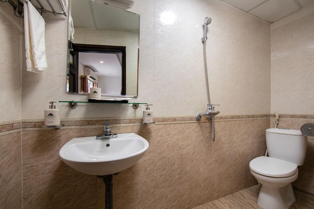 Duc Trong Hotel