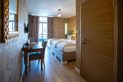 So & Sol Boutique Hotel