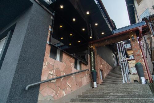 So & Sol Boutique Hotel