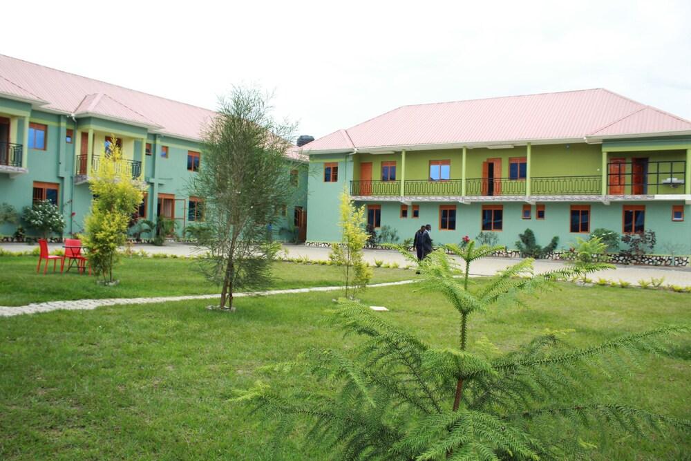 Forest Breeze Hotel