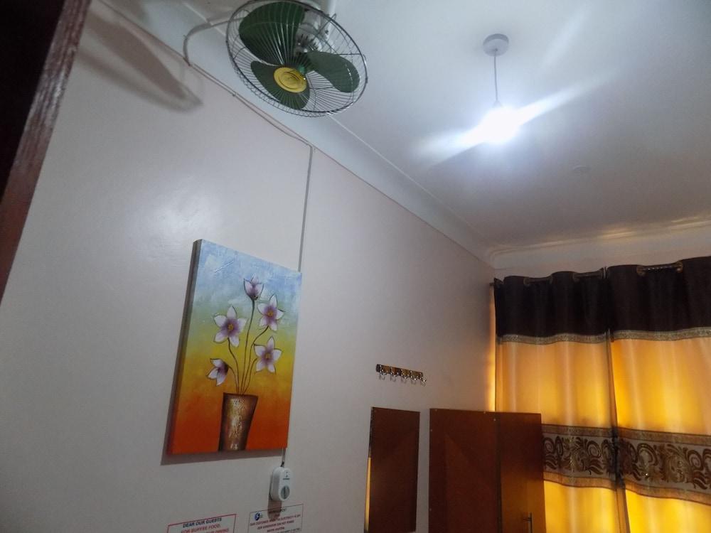 Sky Light Hotel