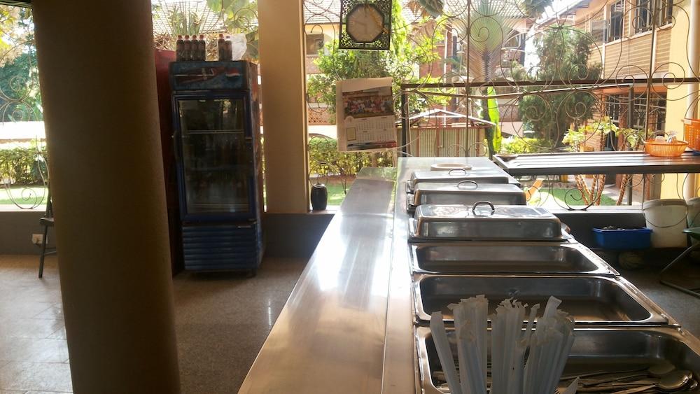 Romu Gardens Hotel