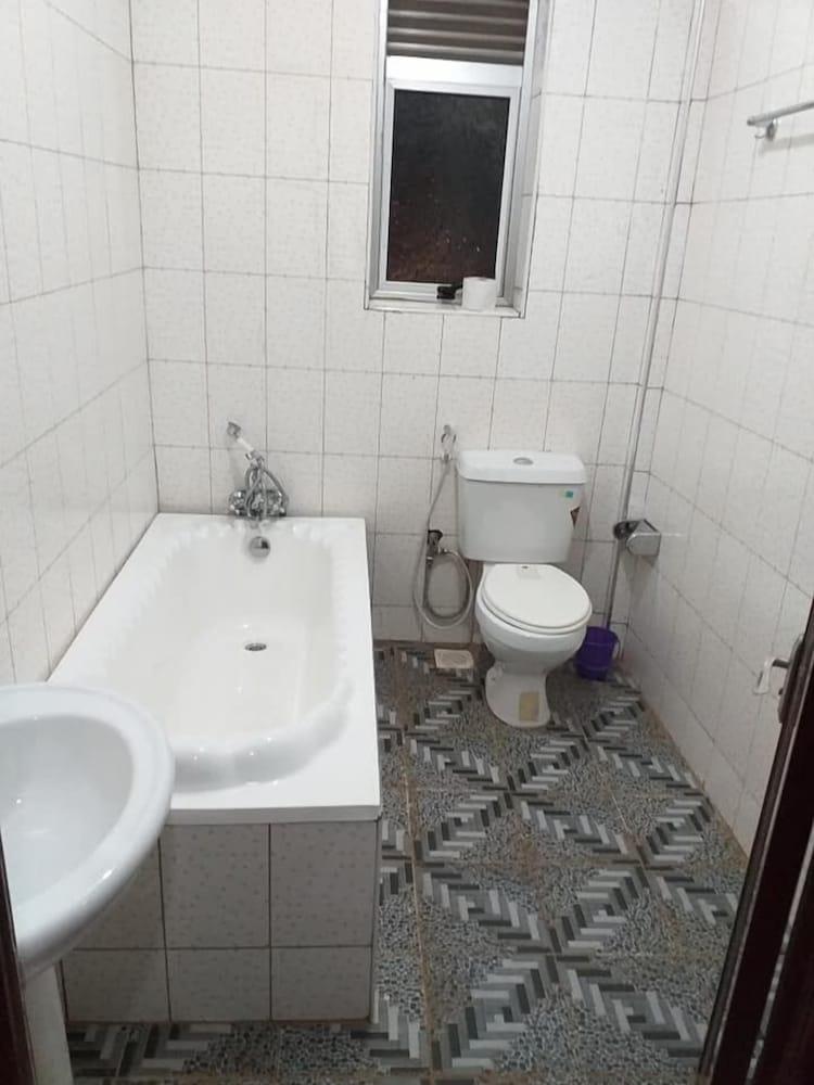 Kadz Hotel