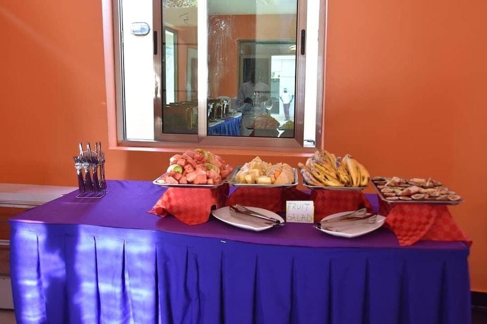 Zegans Hotel Lira