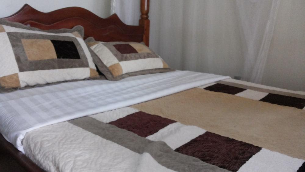 Hotel Good News