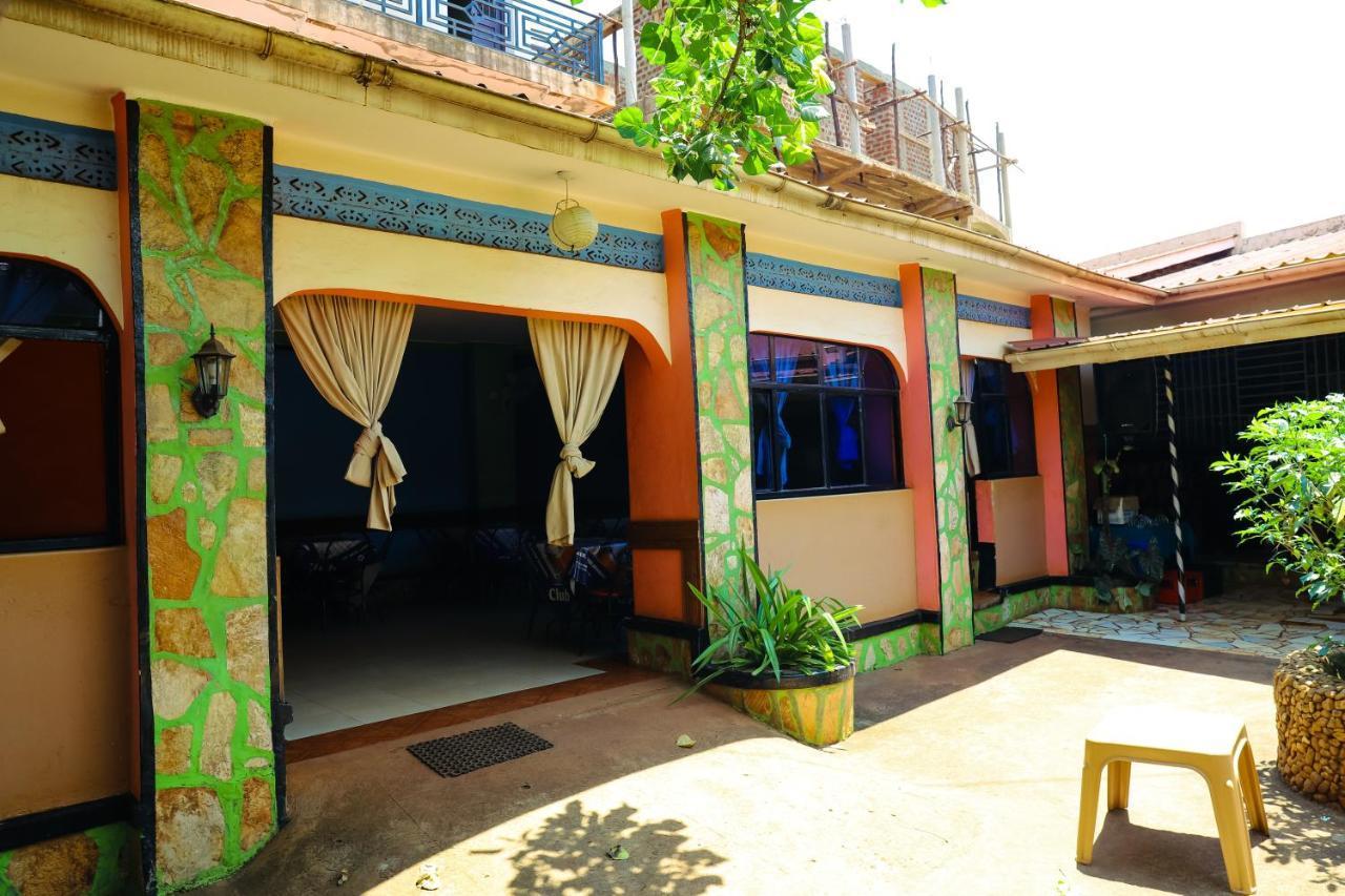 Merona Hotel