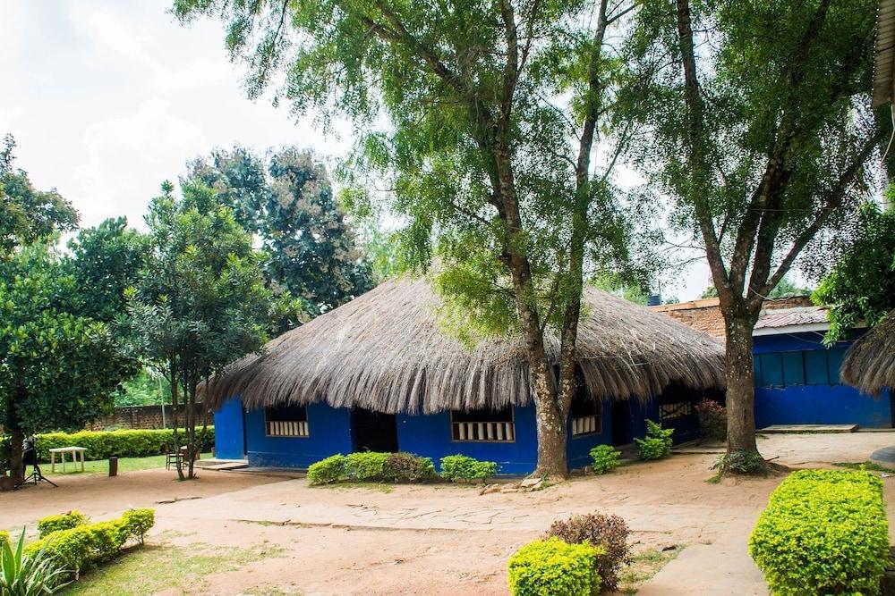 New Oasis Hotel