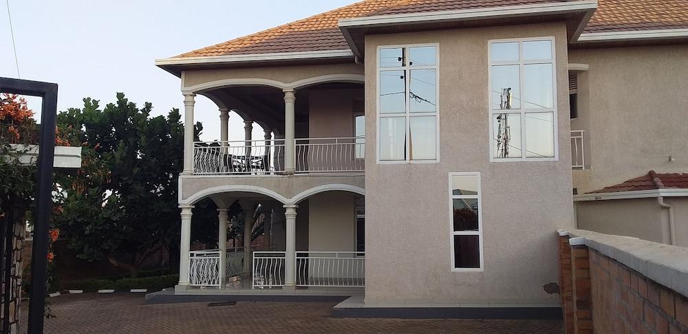Inganzi Apartments