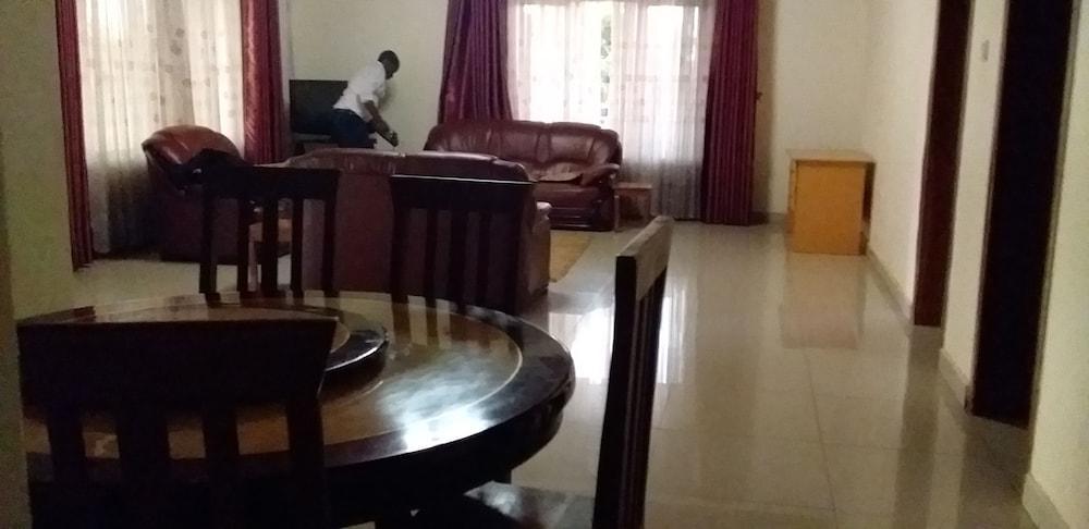 Inganzi Apartments