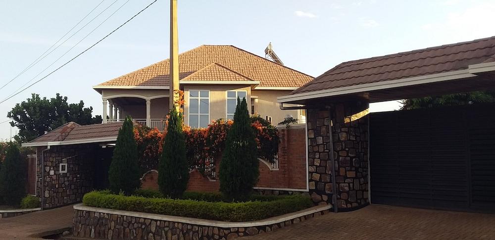 Inganzi Apartments