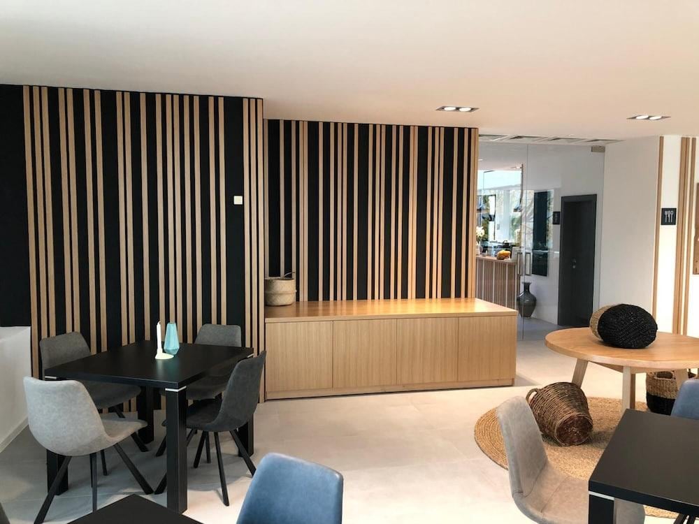 Hotel Cubis