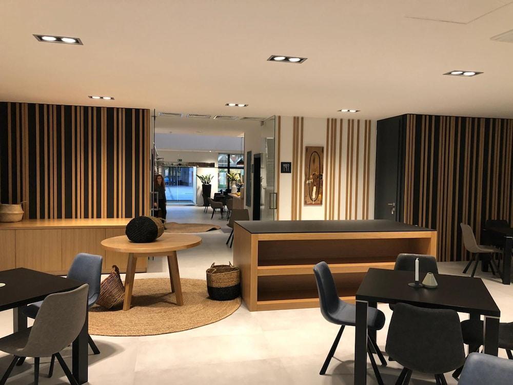 Hotel Cubis