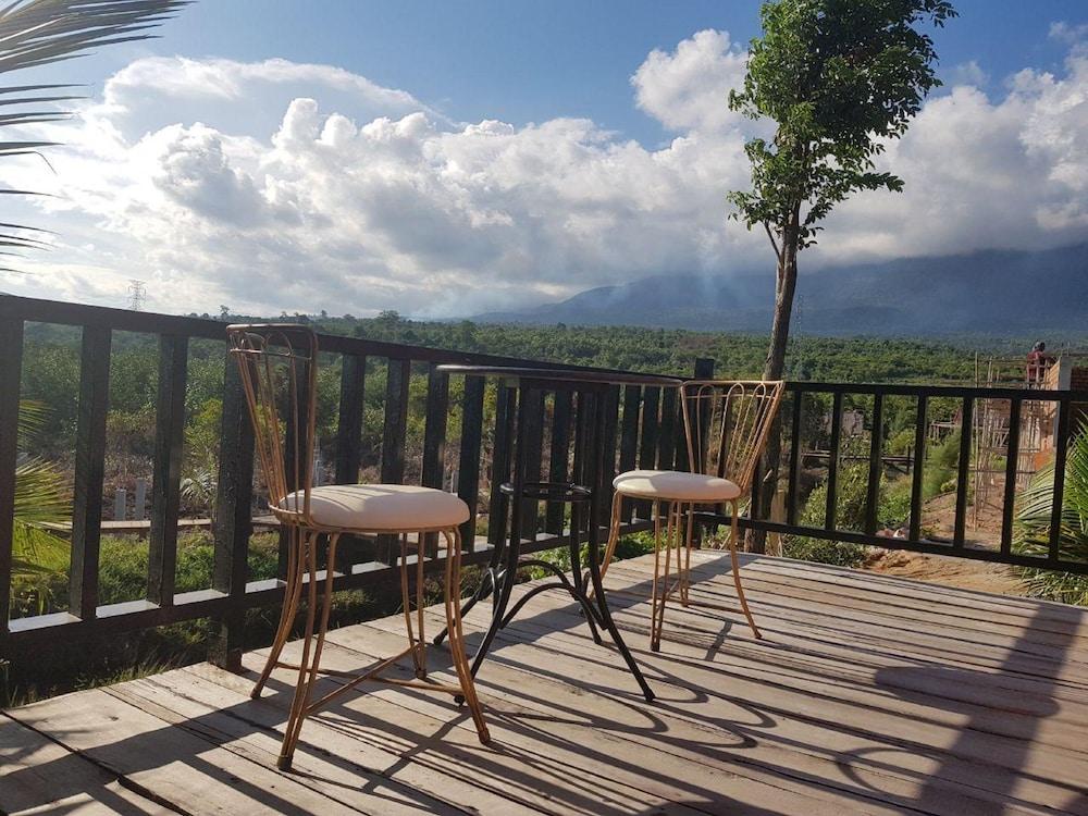 Prek Kdat Resort