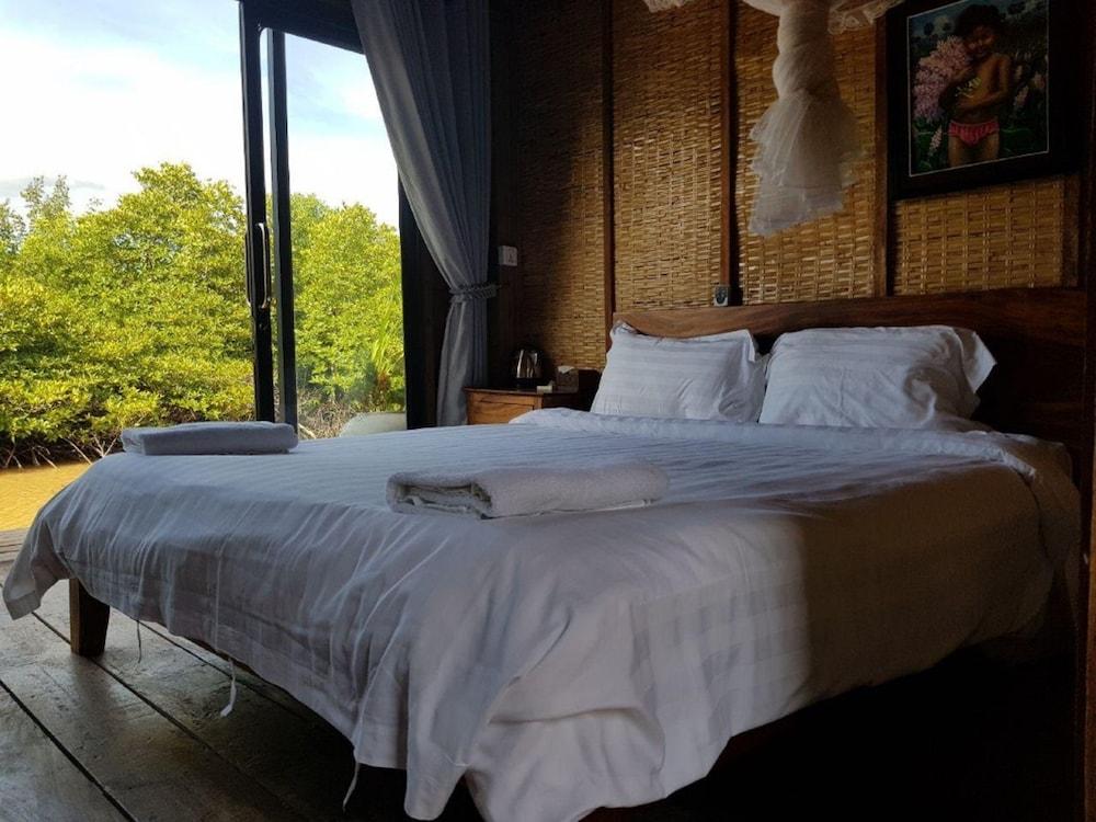 Prek Kdat Resort