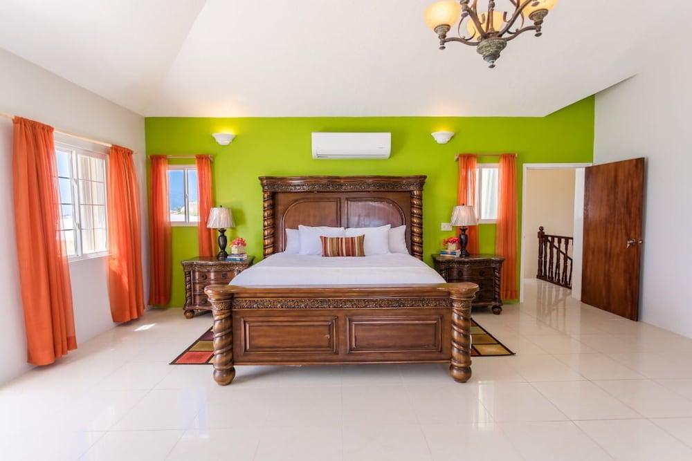 Desiderata Anguilla