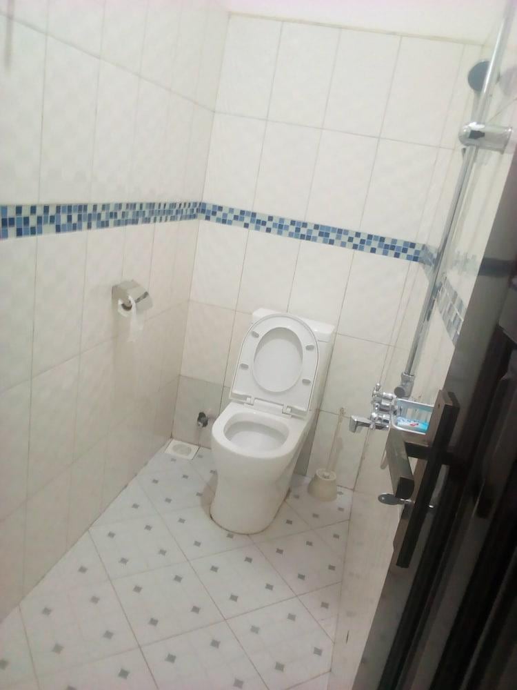 Lovington Suites