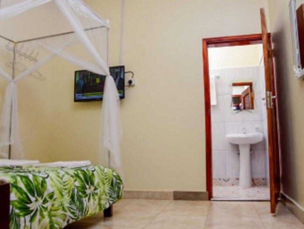 Azimut Hotel