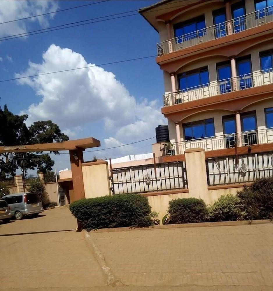 Kabz Hotel