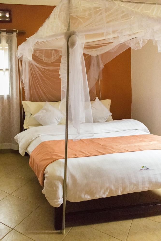 Elgon Heights Motel