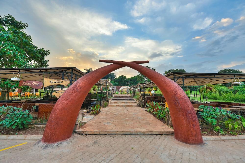 African Tribe Hotel