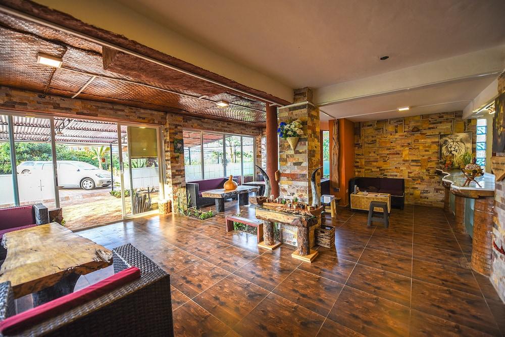 African Tribe Hotel